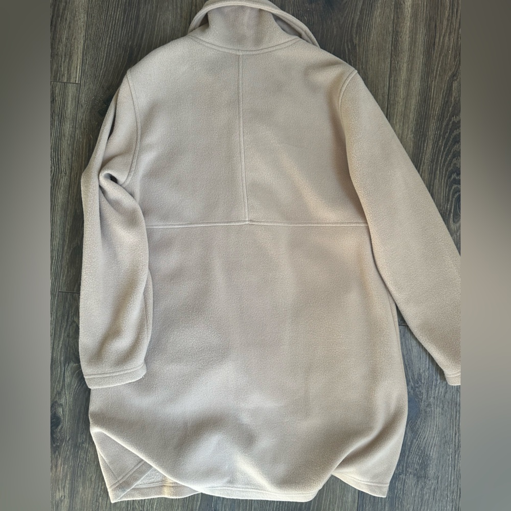 Metropolitan coat - Picture 2 of 4